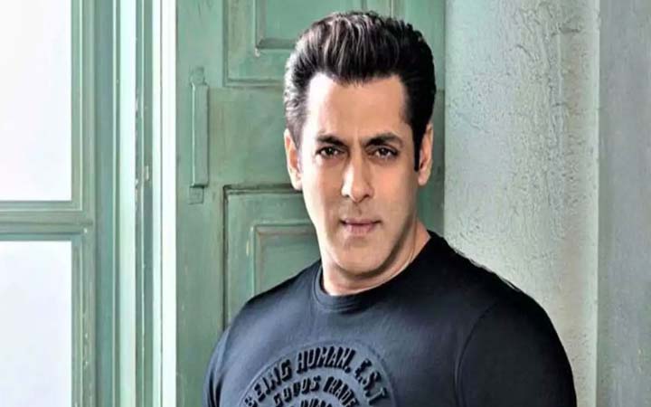 ট্যাক্সিচালককে ভাড়া না দিয়ে পালিয়েছিলেন সালমান